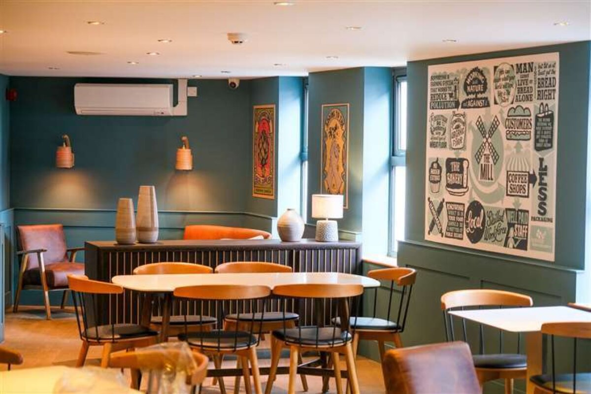 Upstairs of Honesty Cafe, Parkway
